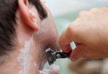 এই ভাবে দাড়ি কাটেন? সাবধান, কমে যেতে পারে স্পার্ম কাউন্ট!